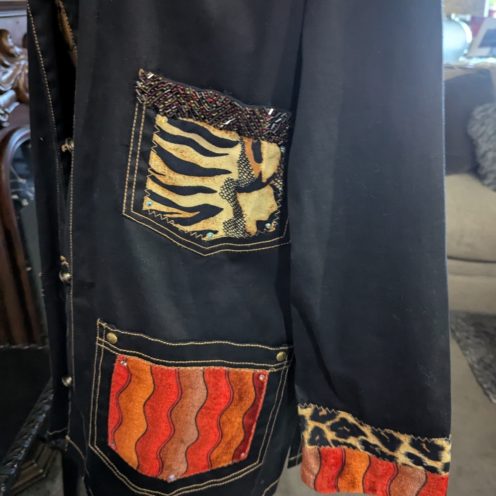 Black Patchwork Jacket With Animal Print Accents - image 8